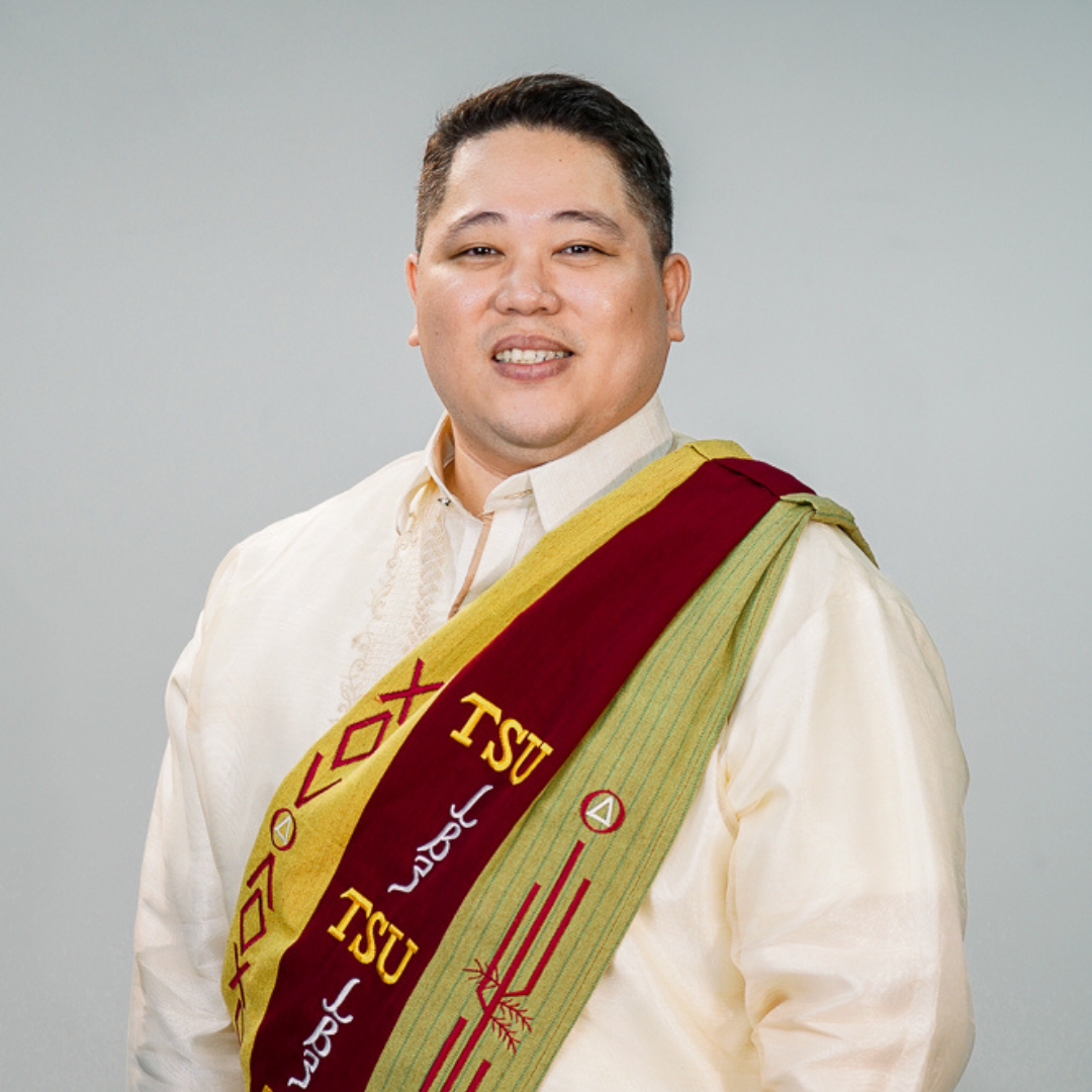 Dr. Derick S. Figueroa